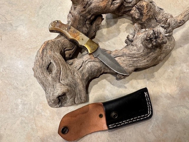 Swee Damascus folding blade knife w/ Rams horn handle, lock back blade & sheath