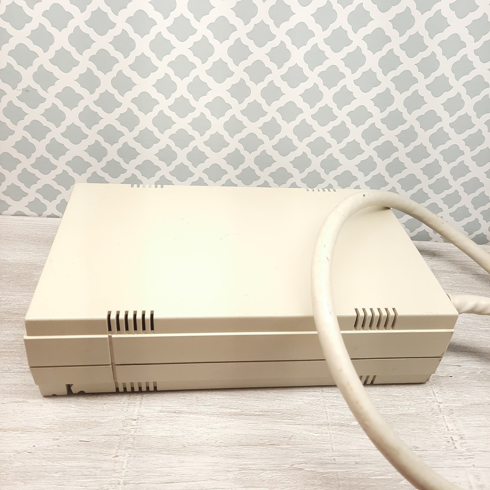Vintage Bernoulli 90 Pro PC Powered External SCSI Drive - Untested