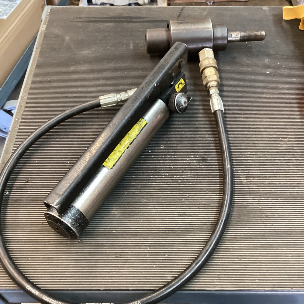 Current Tools hydraulic knockout pump & Ram driver combo punch