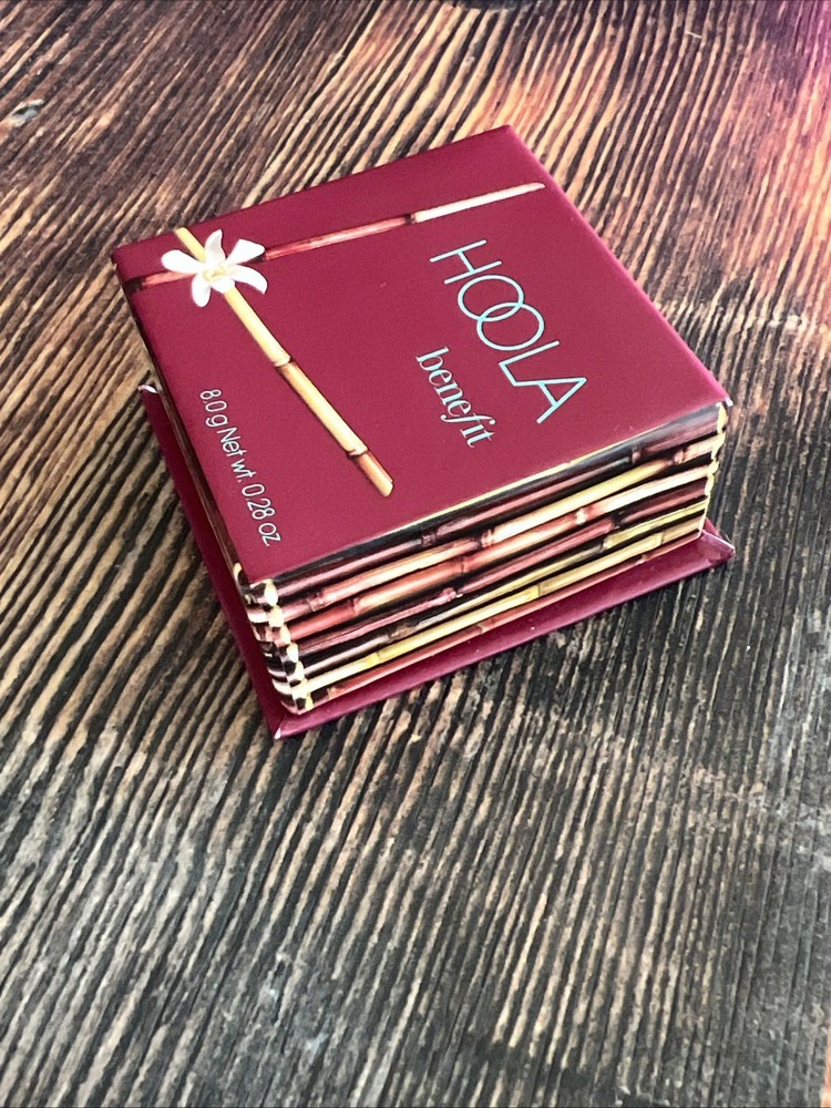 Hoola Matte Powder Bronzer Full Size 8g/.28oz