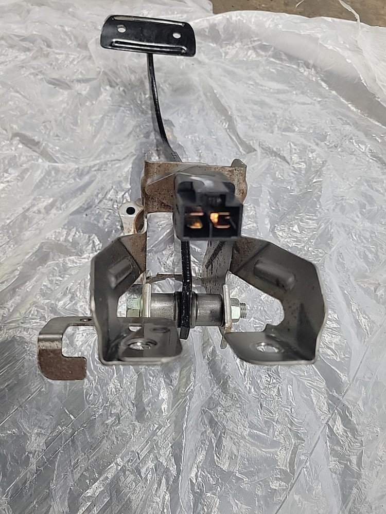 2013 Subaru Outback Break Pedal