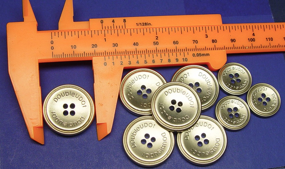 W.DOUBLEUDOT replacement buttons 9 Metallic effect plastic button good used cond