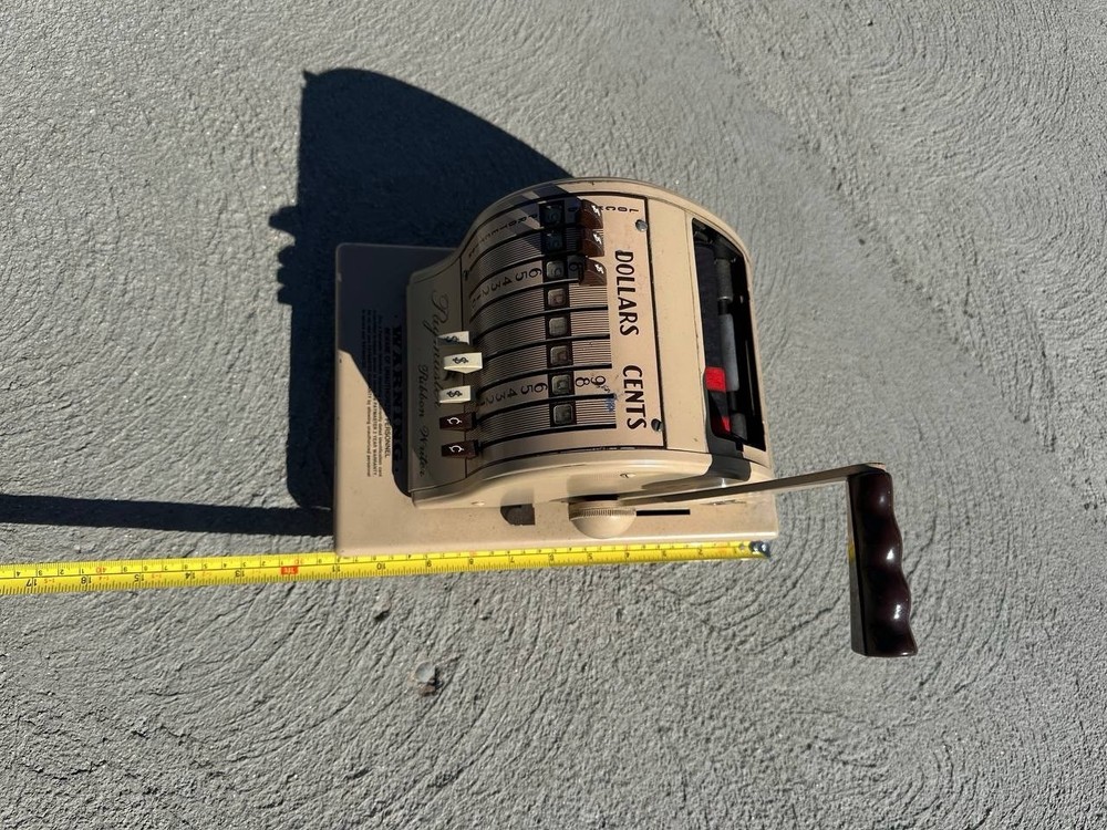 PayMaster Ribbon Machine Series 8000