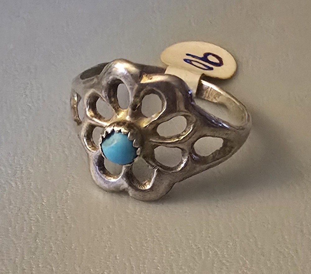 Native American Turquoise Silver Flower Ring Size 11