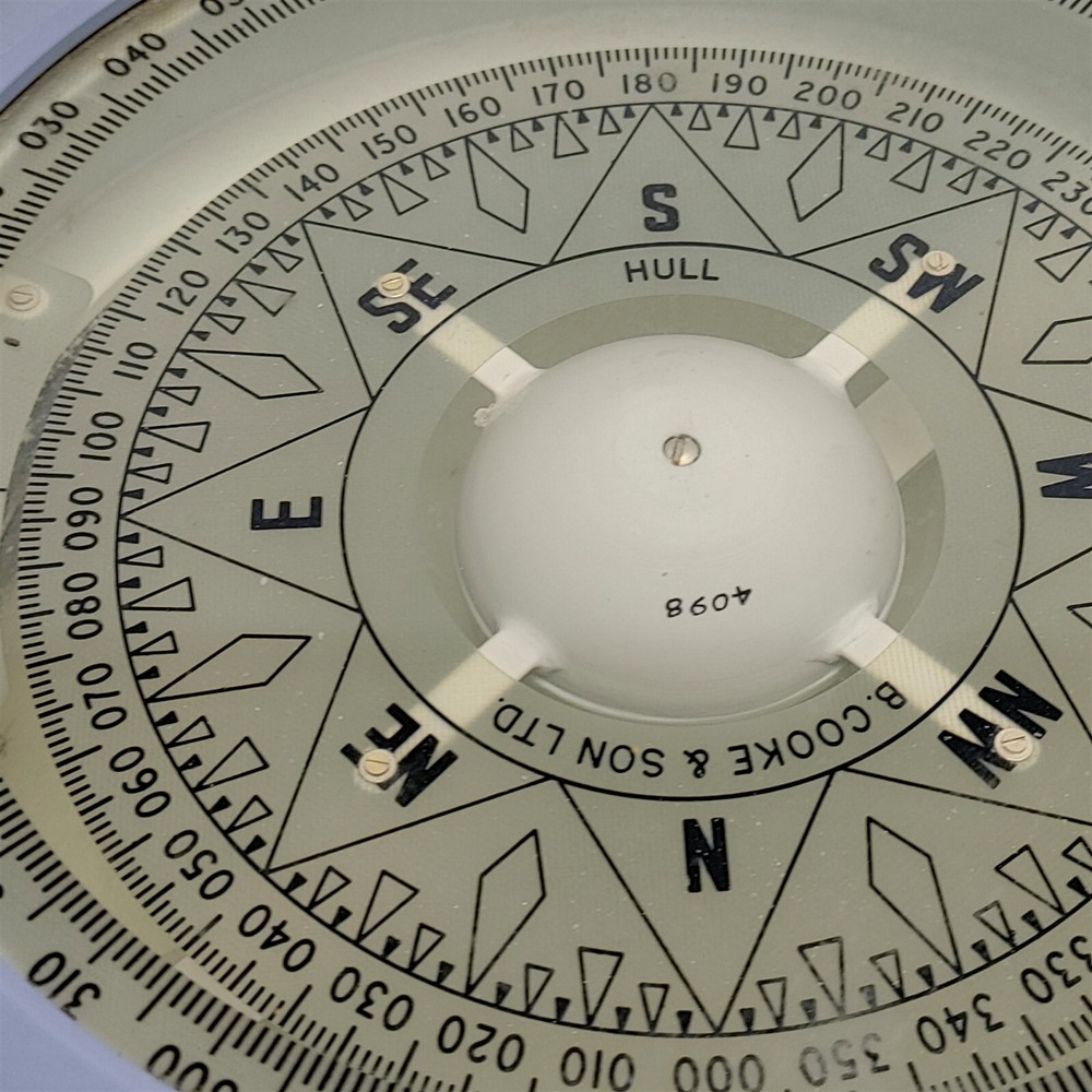 B.Cooke Marine Compass 1977 (Wo Compass Fluid). Made in England