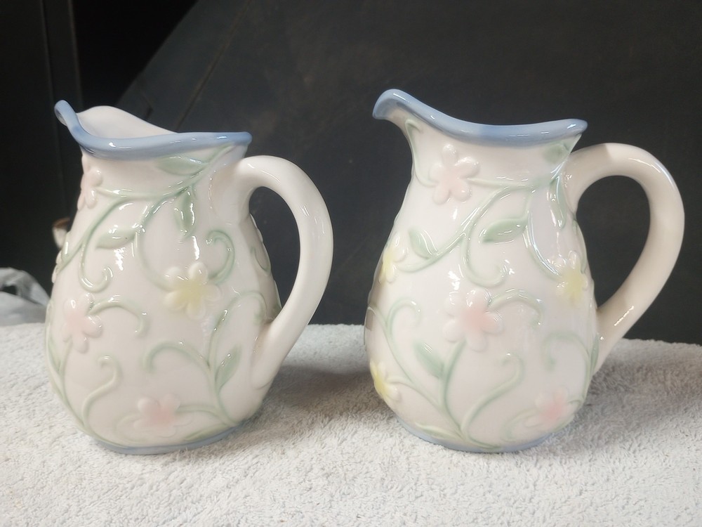 2 Piece Pastel Floral Ceramic Pitchers Vases