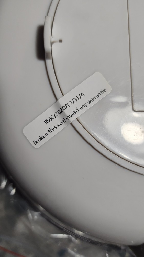 Reizen Automatic Pill Dispenser | White & Clear Lids
