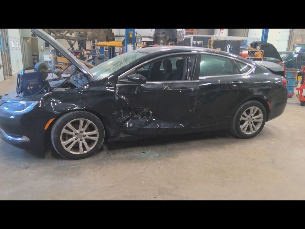 200 2016 Air Shutter 733260