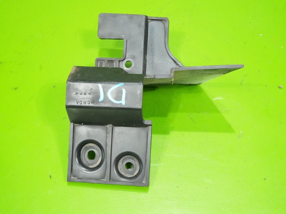 92-96 Prelude OEM passenger right front bumper baffle plate bracket mount