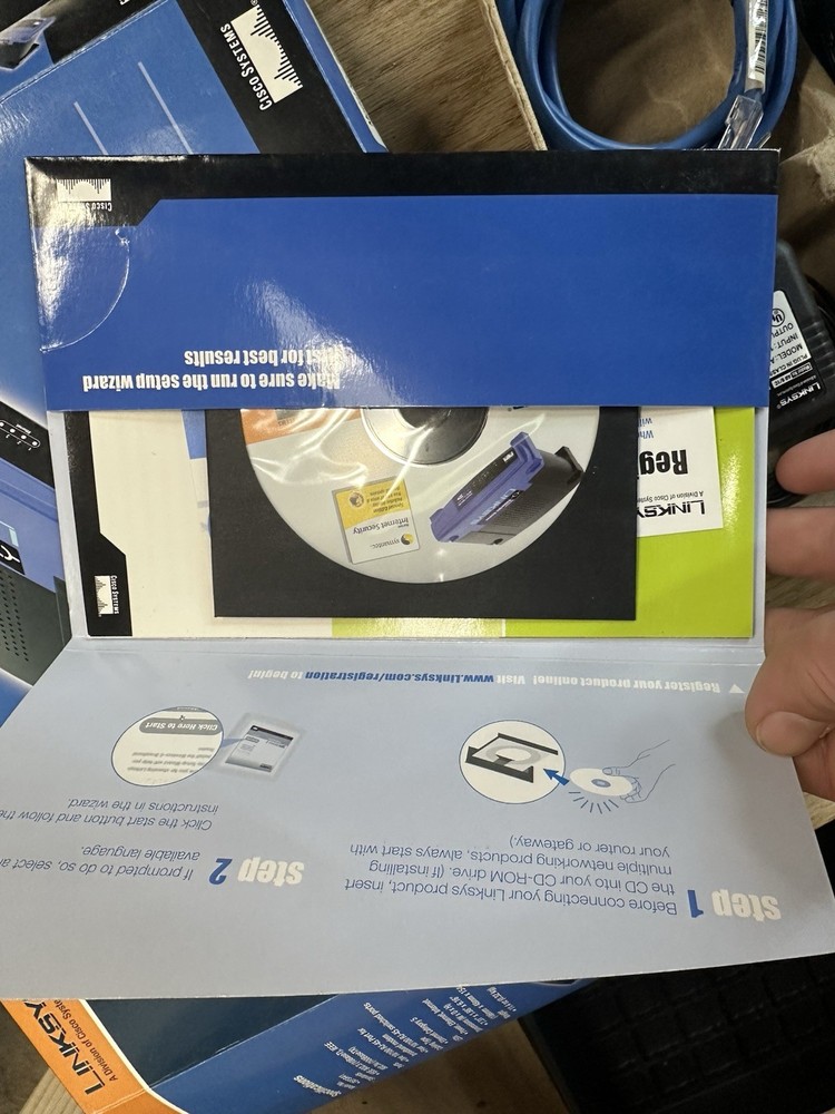New LINKSYS CABLE/DSL ROUTER MODEL BEFSR41 WIRED ETHERFAST WITH 4 PORT SWITCH