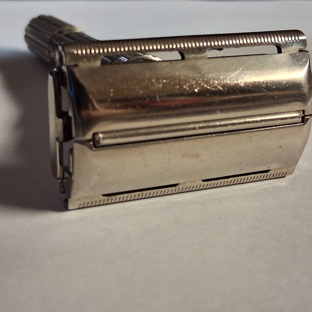 Gillette Slim Adjustable N-2