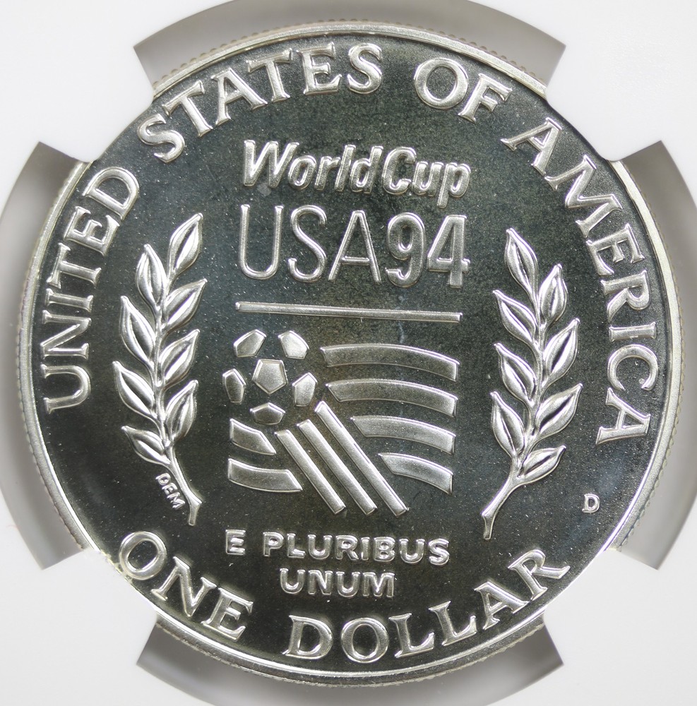 1994-D World Cup Modern Silver Commemorative Dollar $1 MS 69 NGC