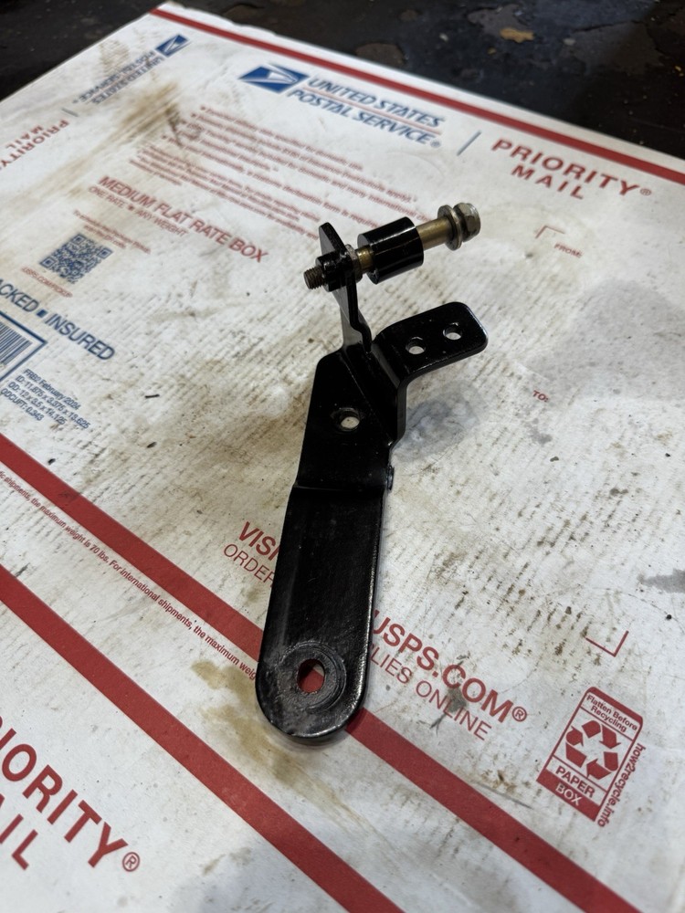 Mercruiser MPI Marine throttle cable mounting bracket