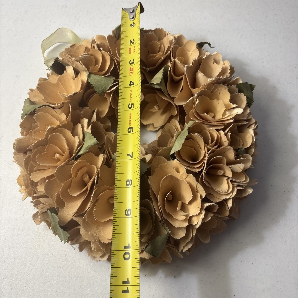 Wood Chip Rose Wreath