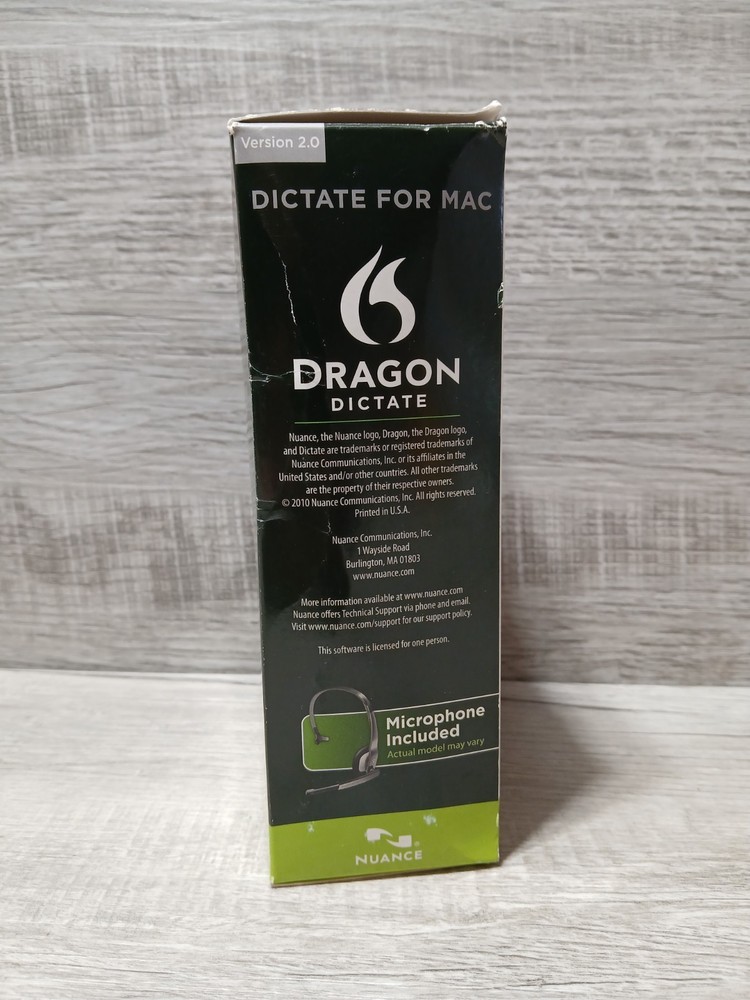 Dragon Dictate Speech Recognition for Mac OS x Version 2.0 W Microphone Open Box
