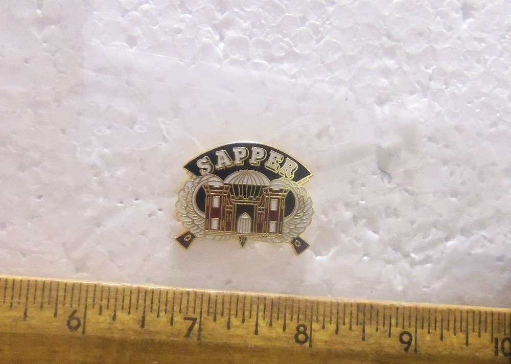 US Army - Engineers - Sapper Pin