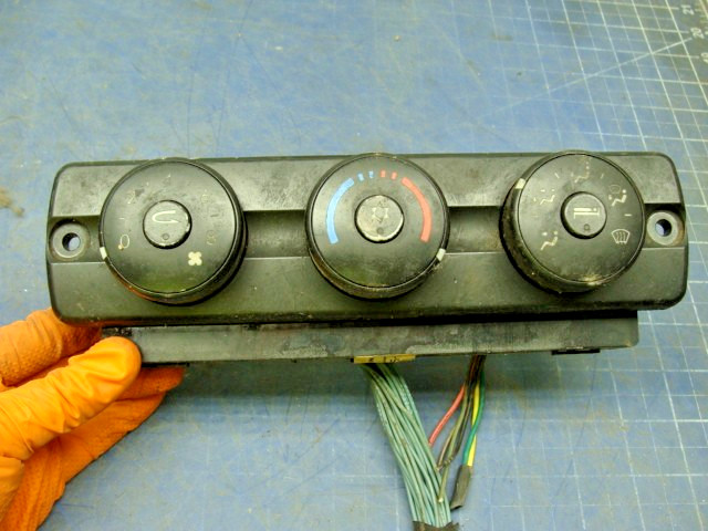 2014 FREIGHTLINER CASCADIA CLIMATE CONTROL PANEL A22-60645-501