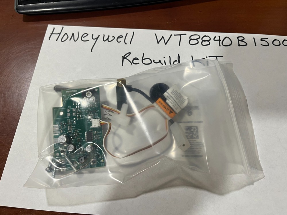 HONEYWELL GAS VALVE  #  WT8840B1500  ( REBUILD KIT )