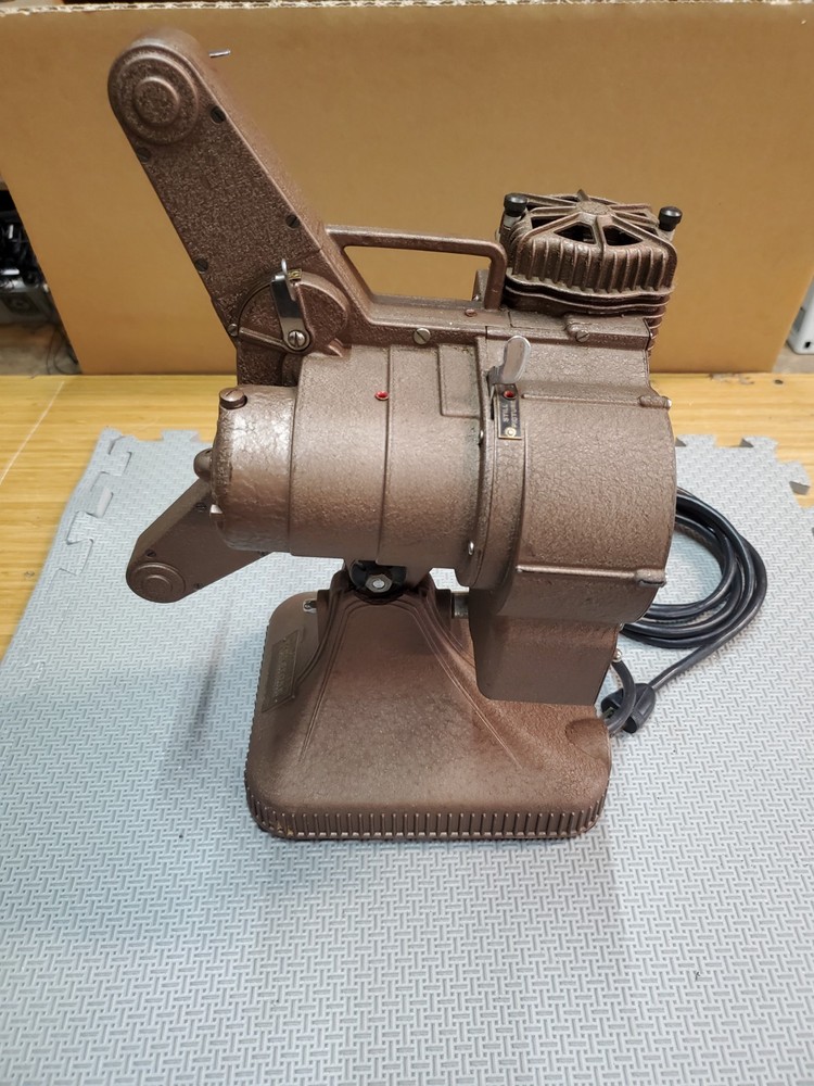 Keystone 8mm Projector Model K-108