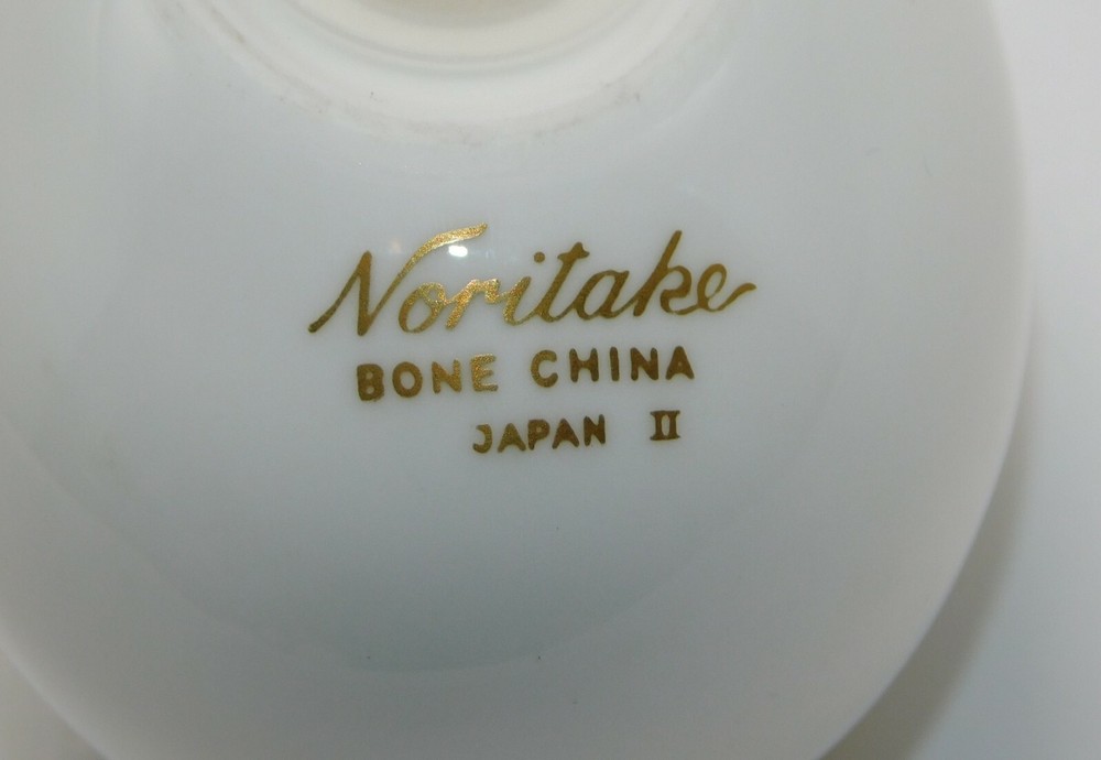 Noritake 1972 Easter Egg Hand Painted Easter Lilies Bone China Japan