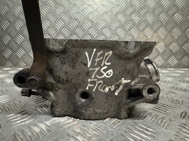 HONDA VFR 750 front cylinder head