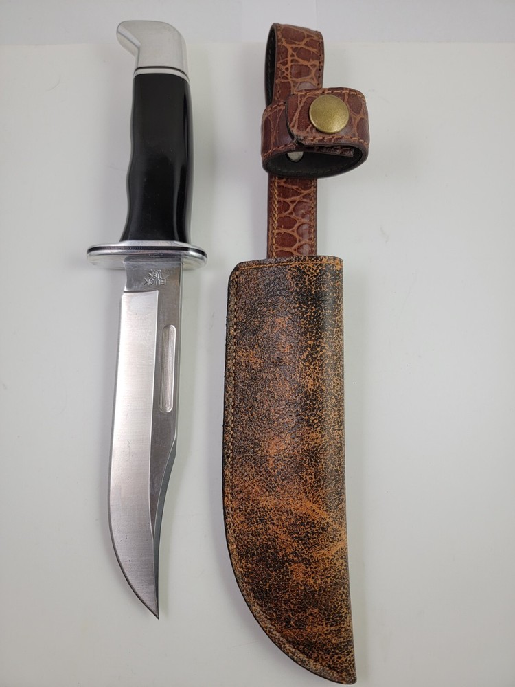 Buck Knives 119 Sheath Right Pull with Authentic Camp Fire BROWN Fine LEATHER