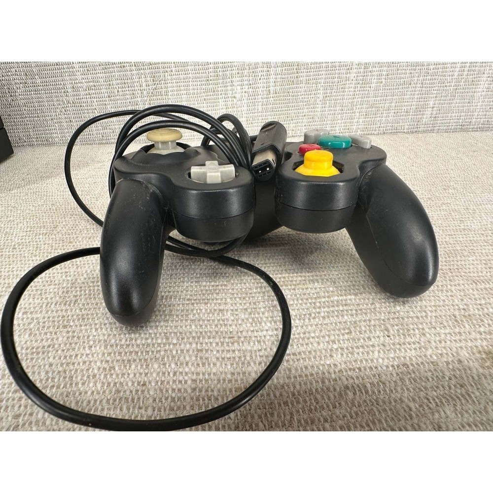 Nintendo GameCube DOL-001 Jet Black Console Bundle with Controller & Power 17-2