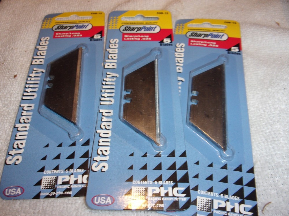 (15) Two Notch Carbon Steel Utility Blade