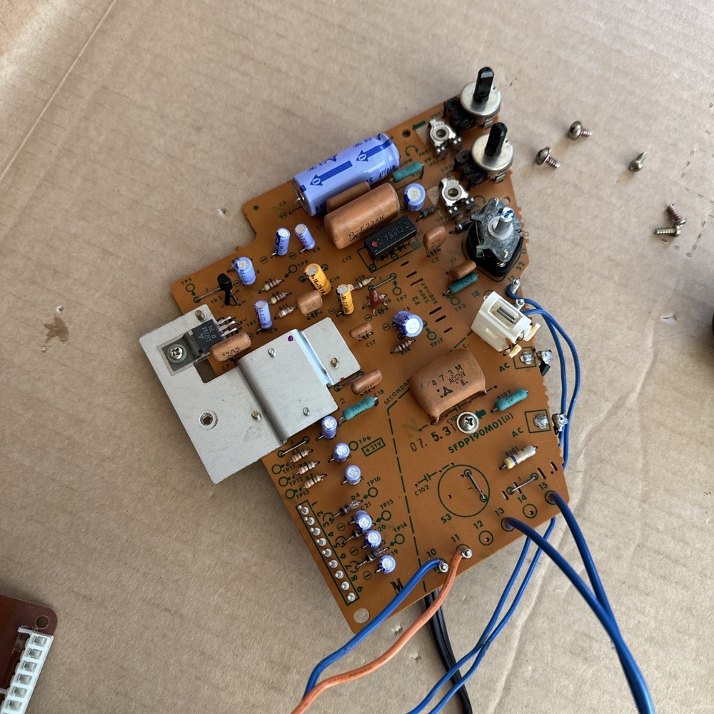Technics SL-1900 Stereo Turntable Control PCB Board Power Cable Motor