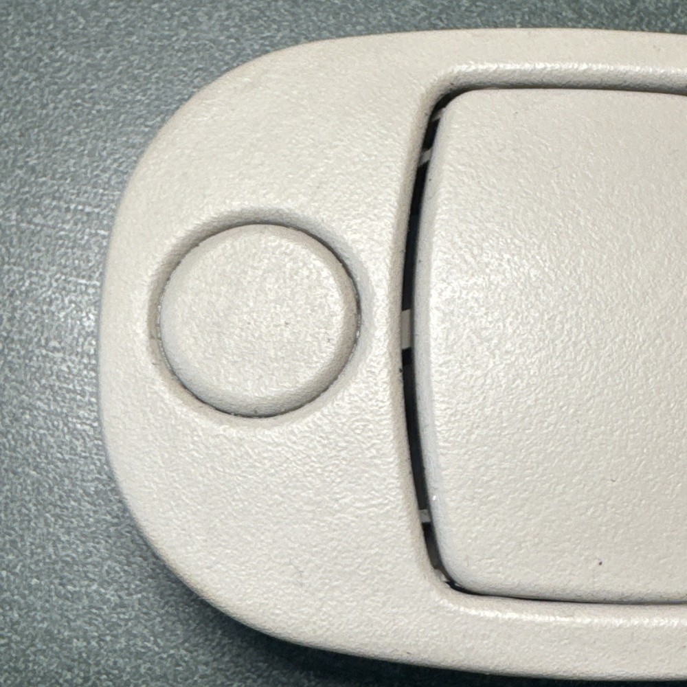 Saturn Vue Glove Box Compartment Handle Latch 2002-2007 Tan