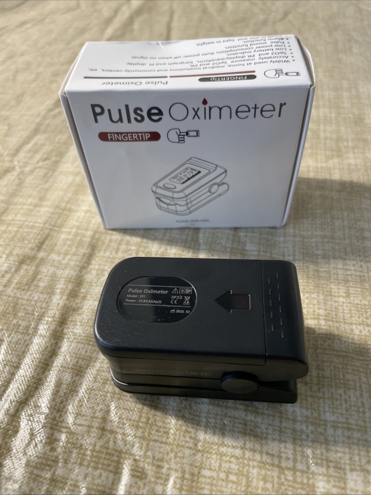 pulse oximeter fingertip