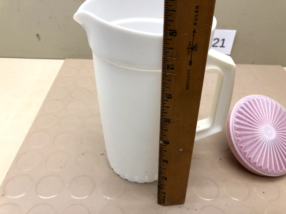 Vintage Tupperware Pitcher #874 White W/ Red Push Button Lid Seal