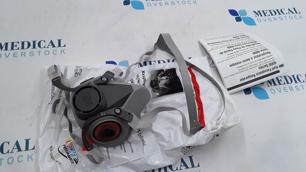 3M Half Facepiece Medium Respirator 6200
