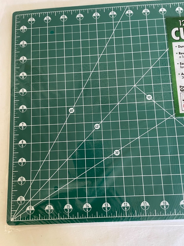 12" x 18" Self-Healing Cutting Mat – Precision Tools – Double-Sided Grid Sewing