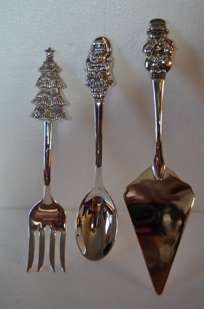 Christmas 3 piece silver plated serving utencils