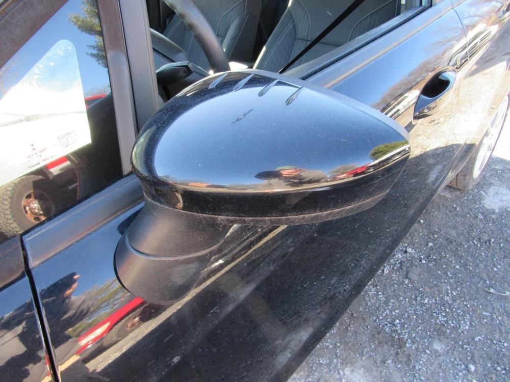 FIESTA 2019 Glove Box 1103763