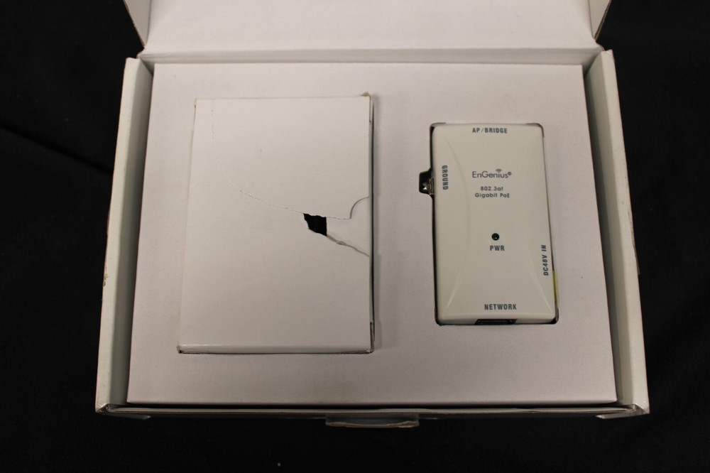 EnGenius Technologies 802.3af Gigabit PoE Injector (EPE-5818GAF) Network Device
