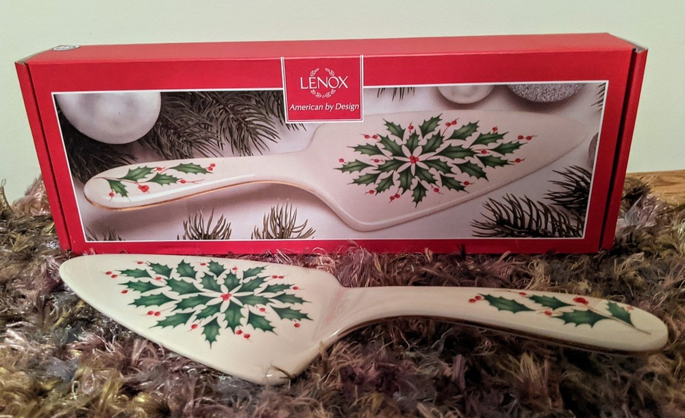 LENOX Holiday Dessert Server, new