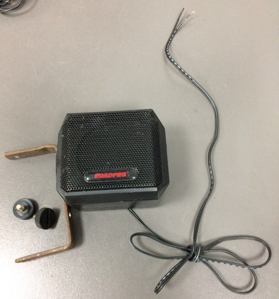 ROAD PRO, External Speaker, Rusty Mount & Screws, NO Plug, Tested Good