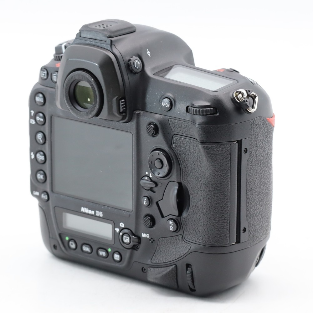 Nikon D5 (XQD-Type) (Shutter Count:57206)