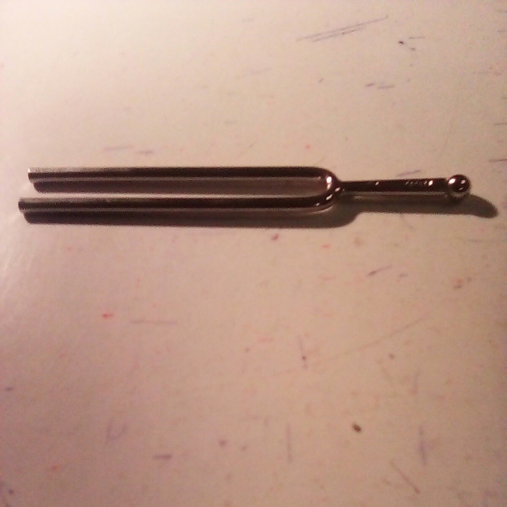 Tuning fork for musical instruments. Clear. Wittner brand.