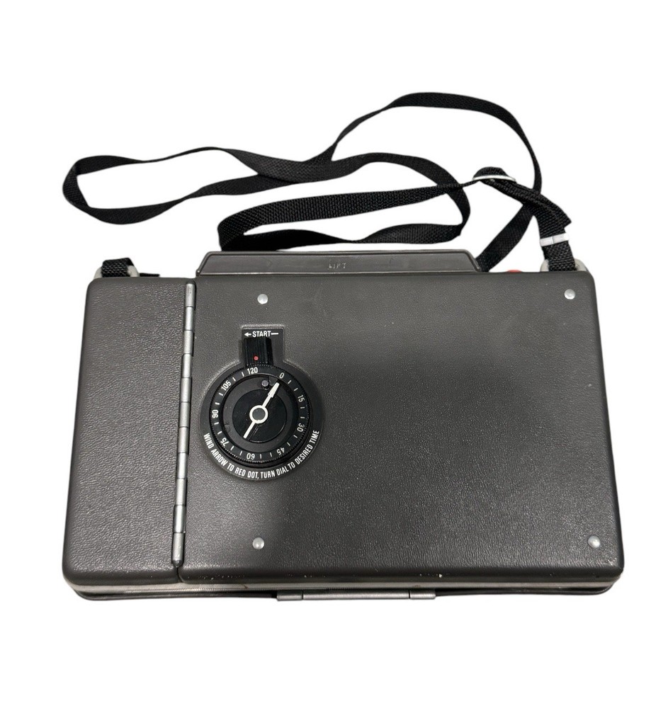 Polaroid Automatic 340 Land Camera with Cover Folding Bellows - Vintage Untested