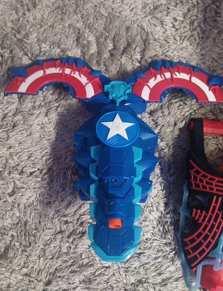 Nerf Marvel Avengers Assembler Captain America's Shield Blaster, Spider Man Web