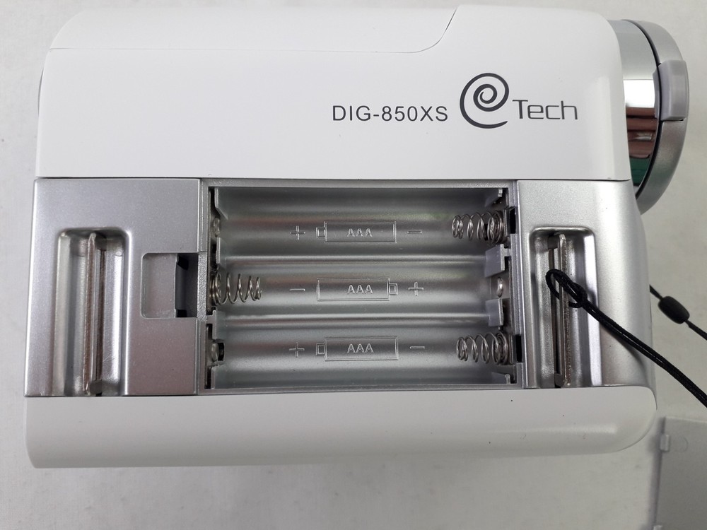 e Tech DIG-850XS Video Camera White - UNTESTED F2