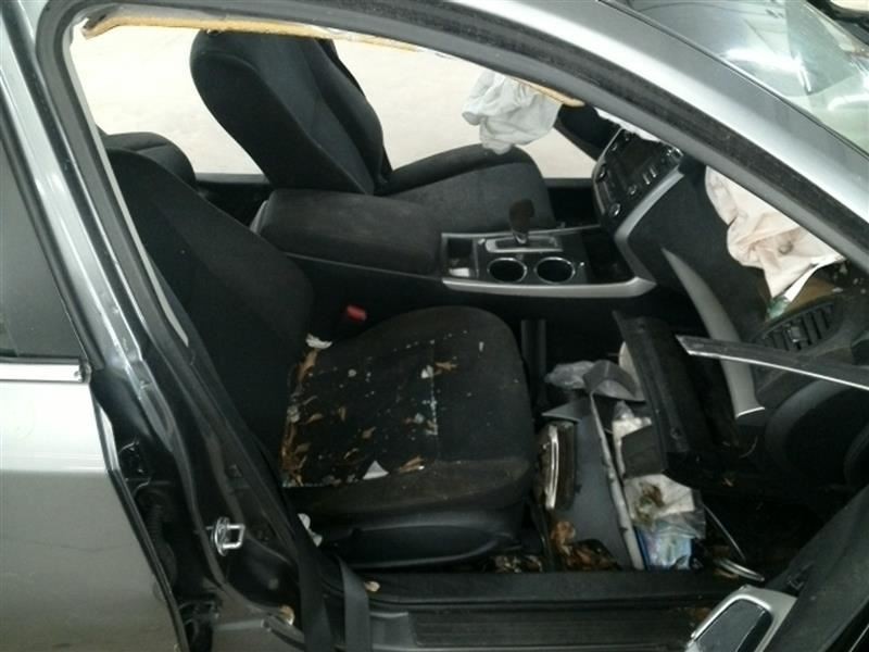 ALTIMA 2014 High Mounted Stop Light 1039984341