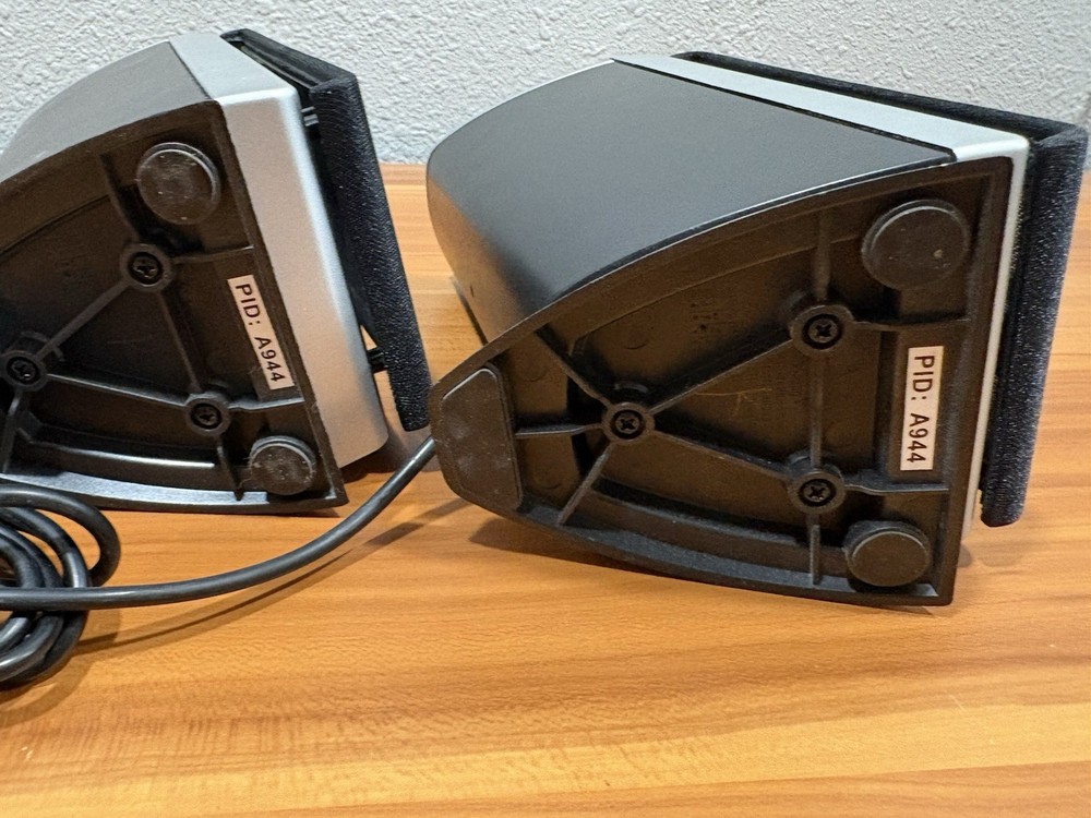 Logitech Z-2300 THX Certified Computer Satellite Replacement Speakers pair