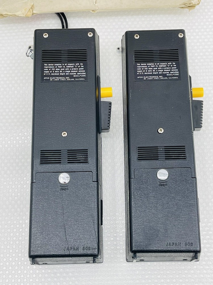 AFCO ELECTRONICS Two-Way Transistorized Tranceiver Walker - Talkie CB9C Untested