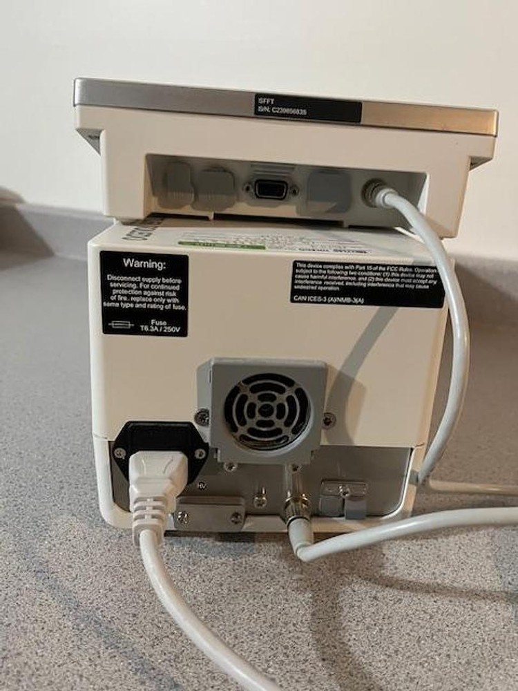 Metler Toledo Halogen Moisture Analyzer HS153