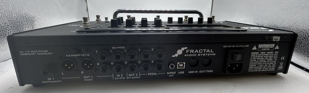 Fractal Audio Systems AX-8 Multi Effector