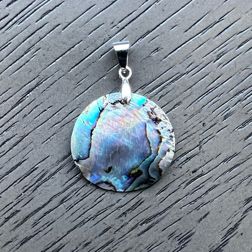 Abalone pendant